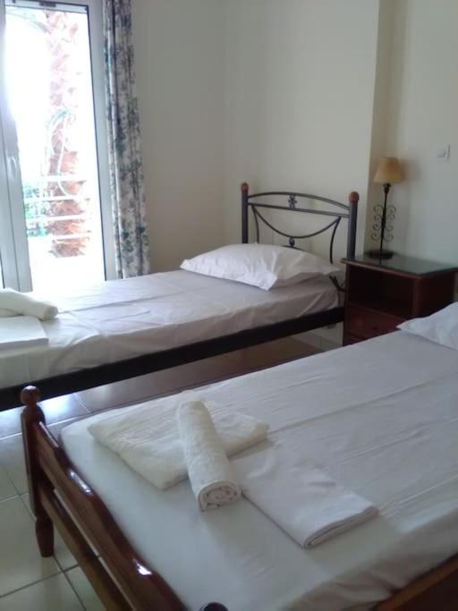 Akrata Rose Garden Apartments I Paralia Akratas Ngoại thất bức ảnh